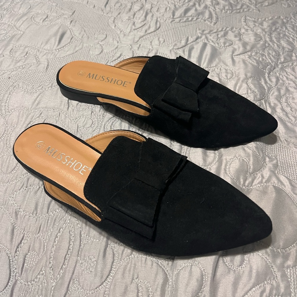 MUSSHOE Black Suede Bow Slip-On Pointed Mules